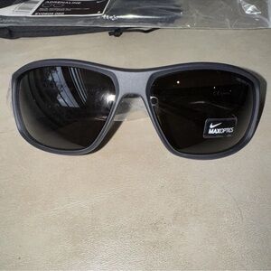 Mens Nike Adrenaline Sunglasses EVO605-060 Matte Anthracite/Black/Grey Lens